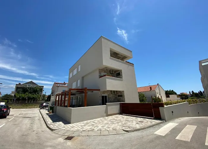 Ika Boutique Luxury דירה זאדאר