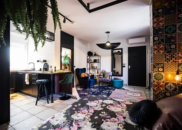 Ika Boutique Luxury *