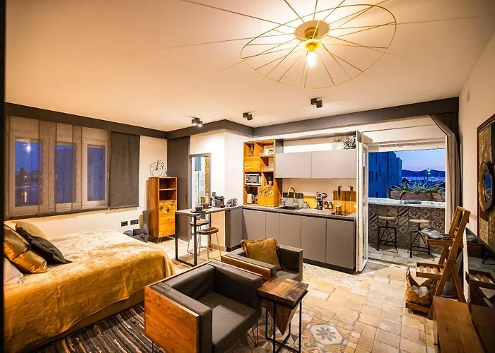 דירה Ika Boutique Luxury