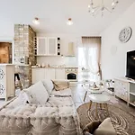 Lejlighed Ika Boutique Luxury *