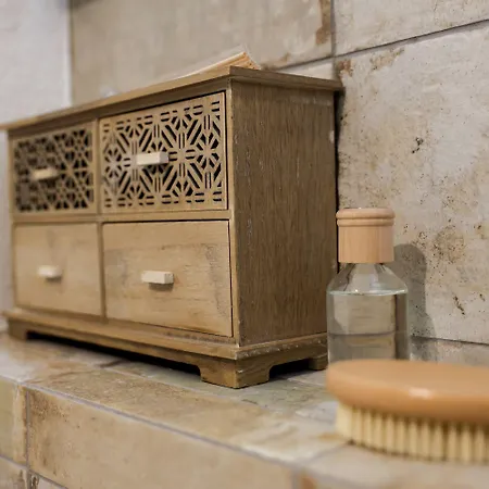 Ika Boutique Luxury Apartament